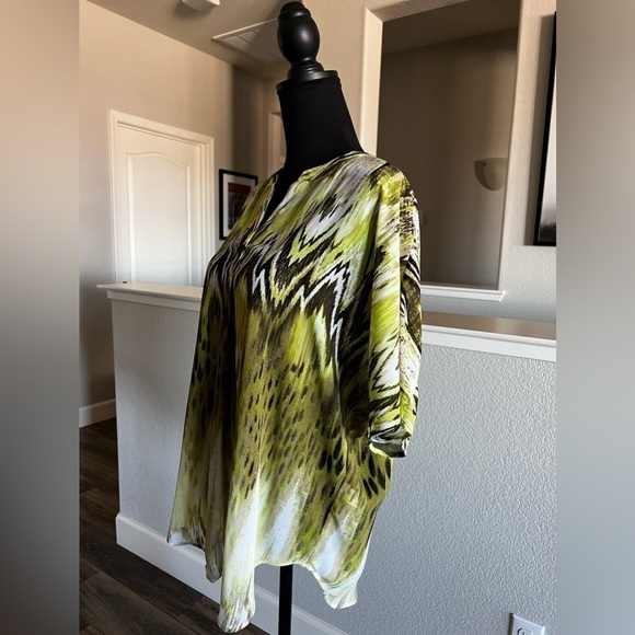 Chico’s short sleeved blouse - Chico’s size 0 / Small - - Picture 6 of 8